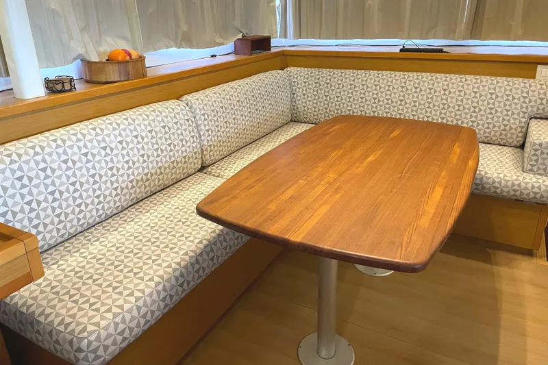 Slide: The Image of Lagoon 450 F 2016 - 68