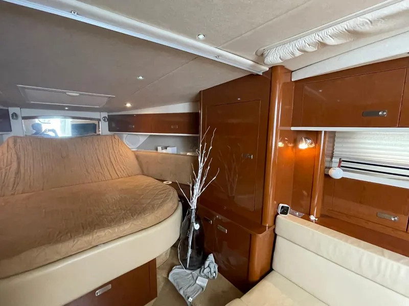 Slide: The Image of Sea Ray 350 Sundancer 2010 - 62
