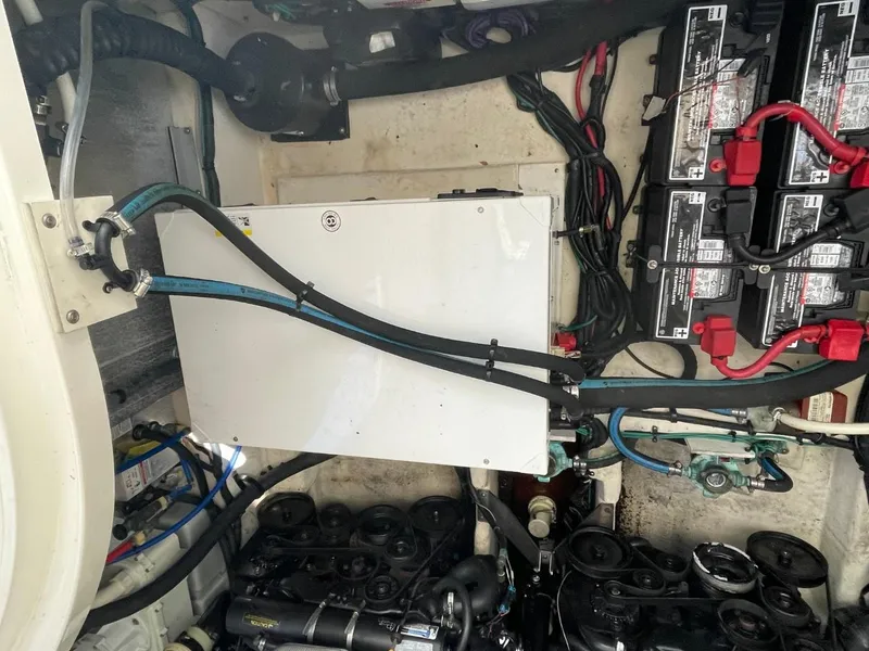 Slide: The Image of Sea Ray 350 Sundancer 2010 - 67