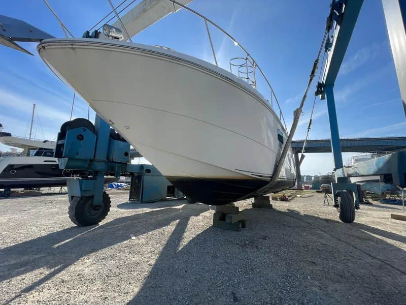 Slide: The Image of Sea Ray 350 Sundancer 2010 - 76