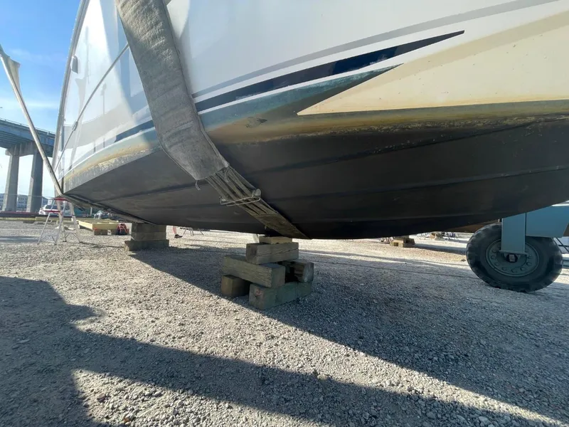 Slide: The Image of Sea Ray 350 Sundancer 2010 - 78