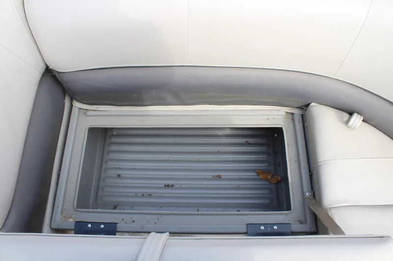 Slide: The Image of Storage compartment on 2022 Sun Tracker Party Barge 18 DLX pontoon boat. - 25