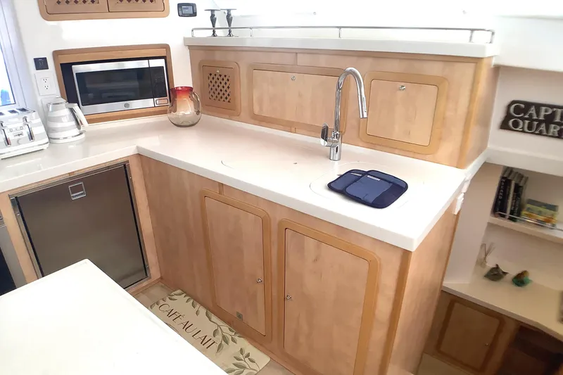 Slide: The Image of Royal Cape Catamarans Majestic 570 Flybridge 2021 - 56