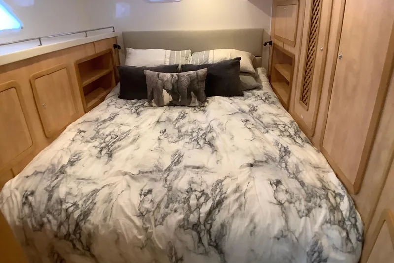 Slide: The Image of Royal Cape Catamarans Majestic 570 Flybridge 2021 - 83