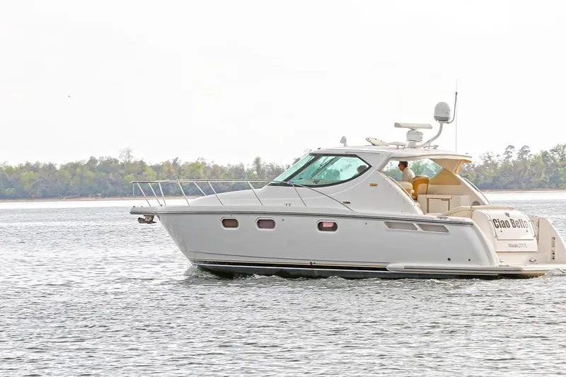 Slide: The Image of Tiara 3900 Sovran 2007 - 57