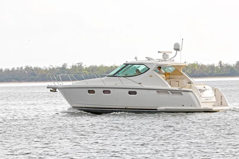 Slide: The Image of Tiara 3900 Sovran 2007 - 59