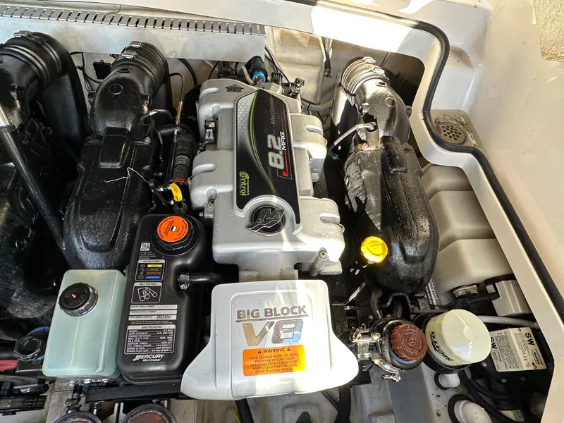 Slide: The Image of Chaparral 337 SSX 2016 - 64