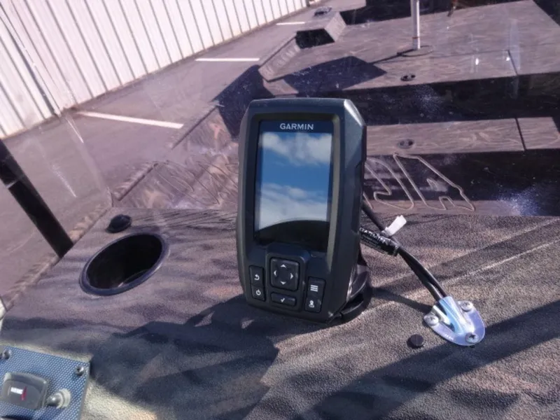 Slide: The Image of 2020 Alweld 1752 Marsh Console with Garmin device on dashboard. - 10