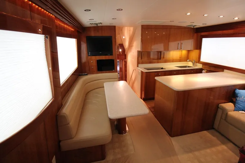 Slide: The Image of Hatteras 50 Convertible 2005 - 101