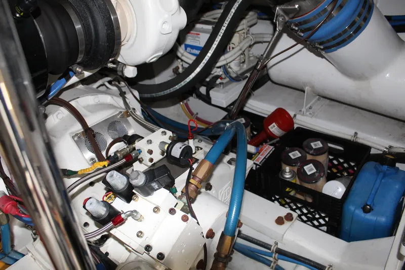 Slide: The Image of Hatteras 50 Convertible 2005 - 109