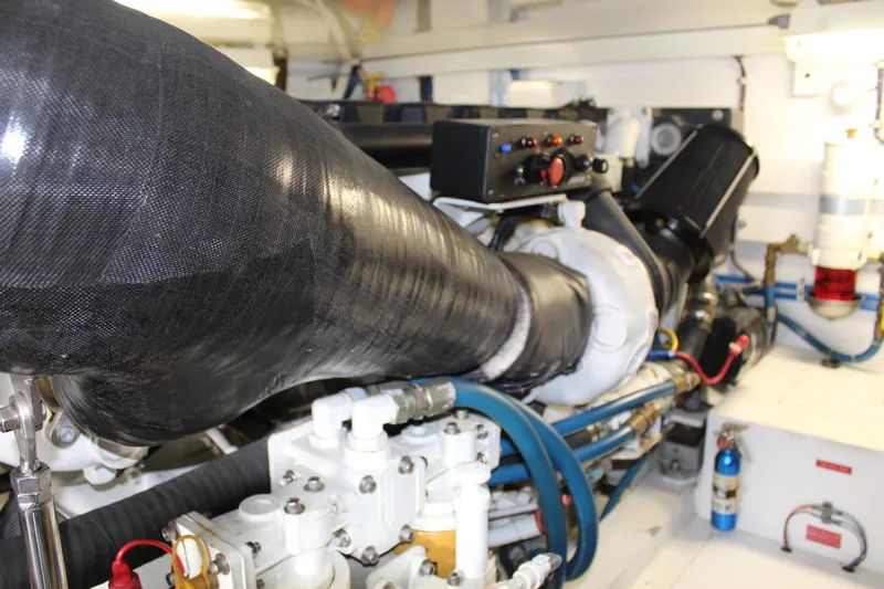 Slide: The Image of Hatteras 50 Convertible 2005 - 111