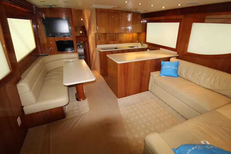 Slide: The Image of Hatteras 50 Convertible 2005 - 59