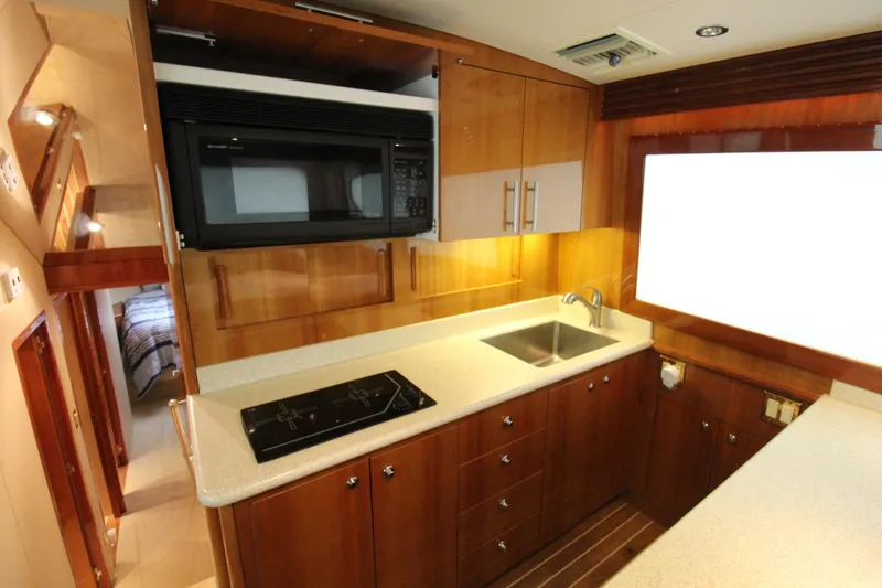 Slide: The Image of Hatteras 50 Convertible 2005 - 66