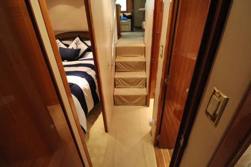 Slide: The Image of Hatteras 50 Convertible 2005 - 82