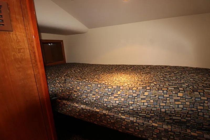 Slide: The Image of Hatteras 50 Convertible 2005 - 95