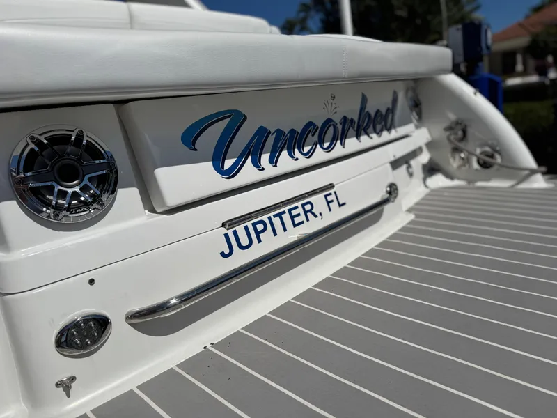 Slide: The Image of 2023 Formula 350 Crossover Bowrider boat named "Uncorked" in Jupiter, FL. - 14