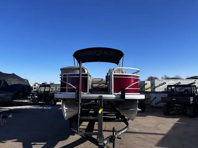 Slide: The Image of Sun Tracker Party Barge 24 DLX 2022 - 10