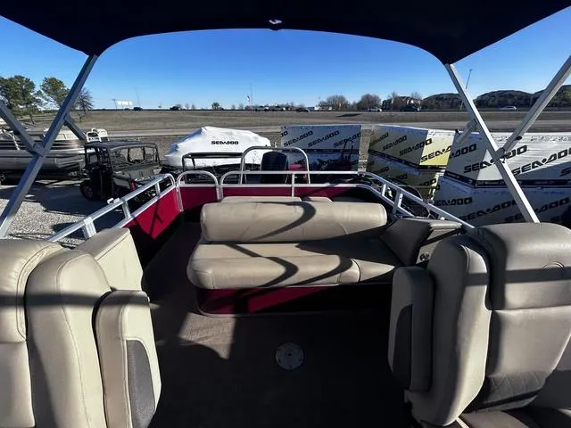 Slide: The Image of Sun Tracker Party Barge 24 DLX 2022 - 16