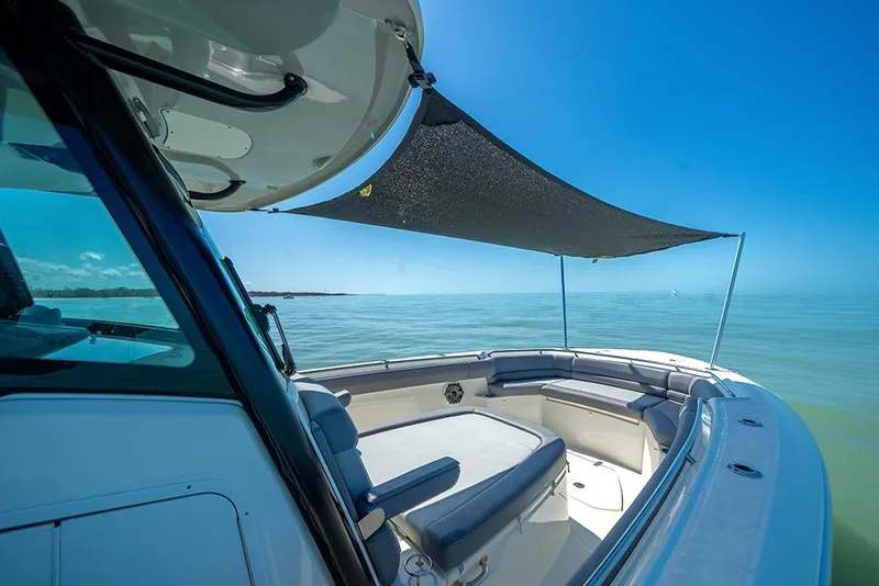 Slide: The Image of Bow area with the shade - 23