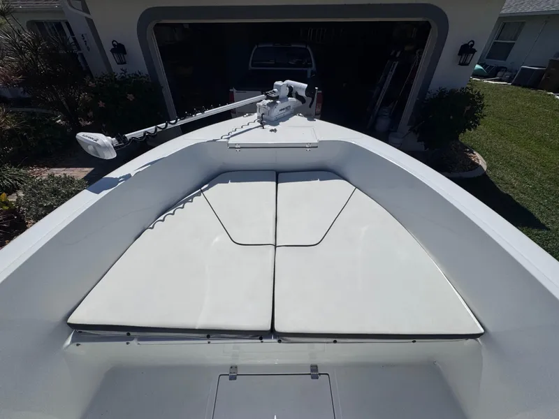 Slide: The Image of Control panel of a 2021 Clearwater 2000 C/C boat with labeled switches. - 25