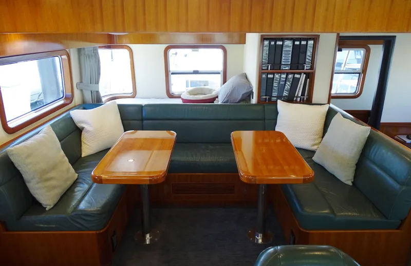 Slide: The Image of Pilothouse settee - 36