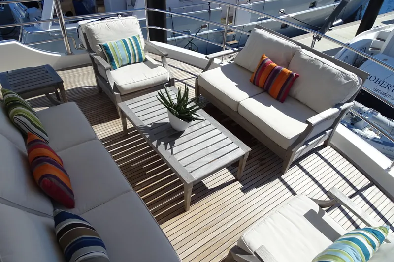 Slide: The Image of Aft seating - 45