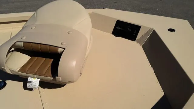 Slide: The Image of G3 Bay 21 GX 2025 - 8