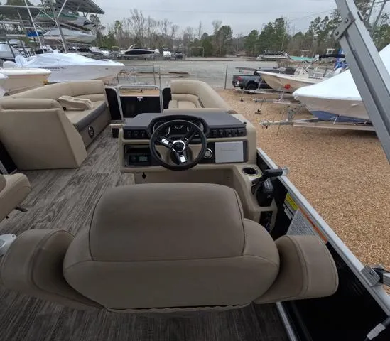 Slide: The Image of Sweetwater SW 2286 SFL 2022 - 25