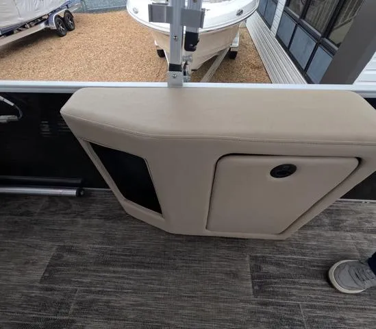 Slide: The Image of Sweetwater SW 2286 SFL 2022 - 31