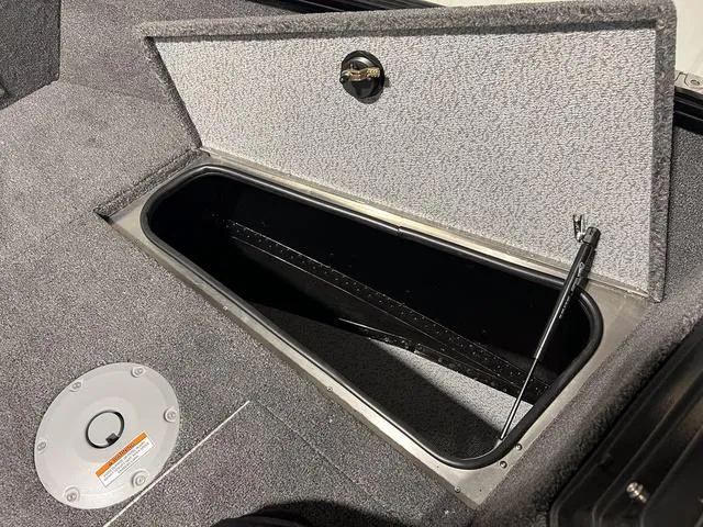 Slide: The Image of Lund 1775 Adventure Sport 2025 - 7