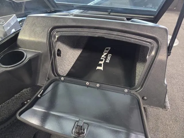 Slide: The Image of Lund 1775 Adventure Sport 2025 - 15