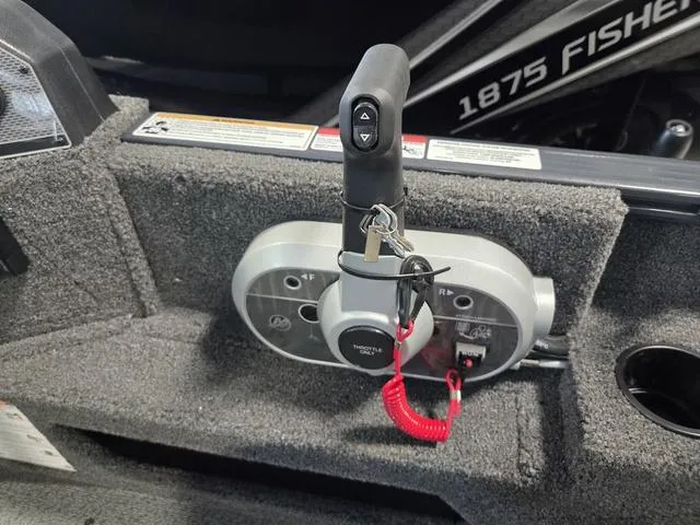 Slide: The Image of Lund 1775 Adventure Sport 2025 - 20