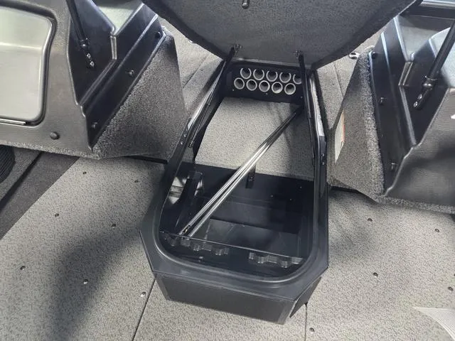 Slide: The Image of Lund 1775 Adventure Sport 2025 - 22