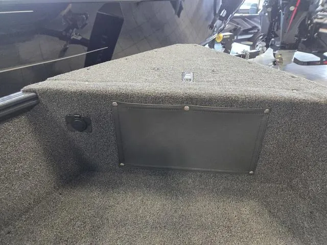 Slide: The Image of Lund 1775 Adventure Sport 2025 - 25