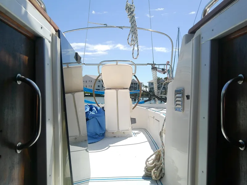 Slide: The Image of Bavaria 37 Cruiser 2001 - 54