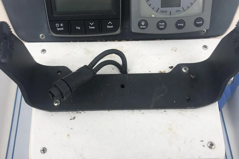 Slide: The Image of Bavaria 37 Cruiser 2001 - 61