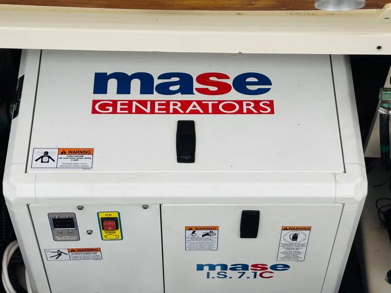 Slide: The Image of Mase generator on a 2016 Boston Whaler 370 Outrage boat. - 23