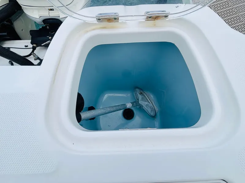 Slide: The Image of Livewell compartment on 2016 Boston Whaler 370 Outrage boat. - 8