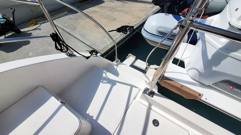 Slide: The Image of Swim Step Starboard - 64