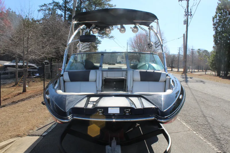 Slide: The Image of MasterCraft X25 2011 - 4
