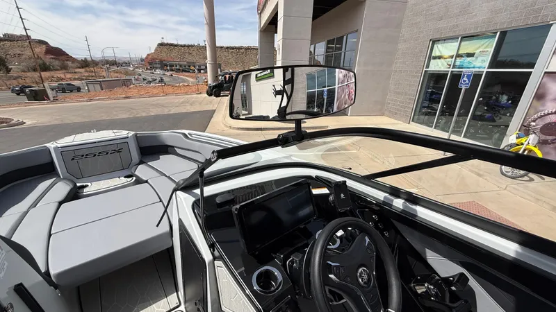 Slide: The Image of Yamaha 255XD 2025 - 101