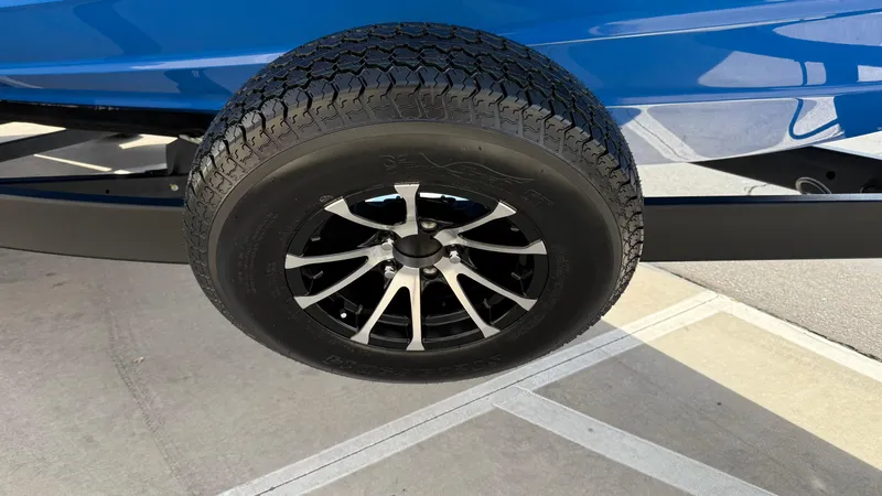 Slide: The Image of Yamaha 255XD 2025 - 108