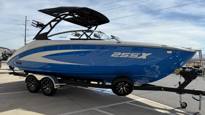 Slide: The Image of Yamaha 255XD 2025 - 110