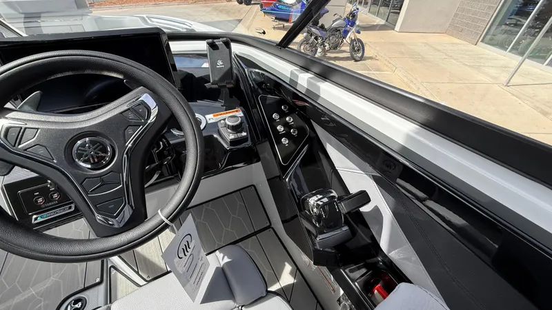 Slide: The Image of Yamaha 255XD 2025 - 55