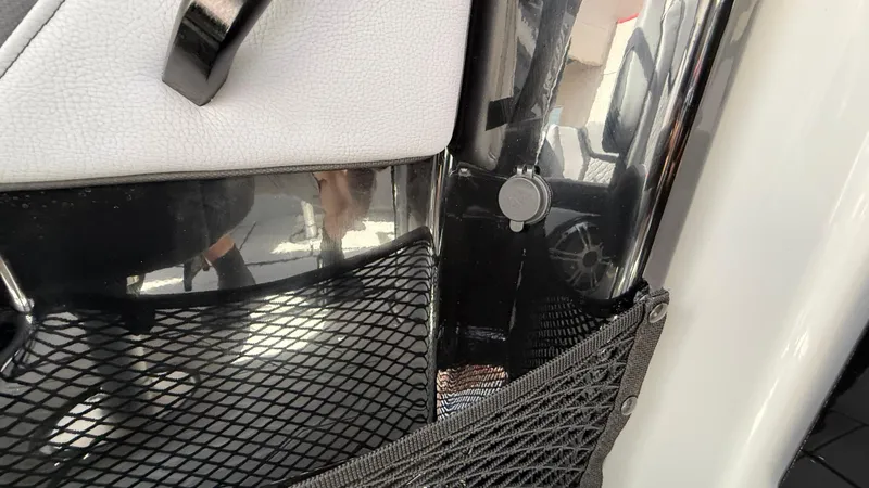 Slide: The Image of Yamaha 255XD 2025 - 93