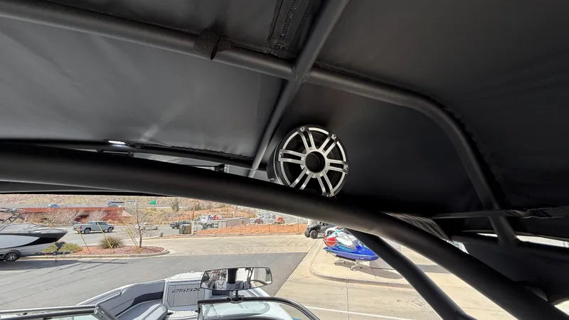 Slide: The Image of Yamaha 255XD 2025 - 97