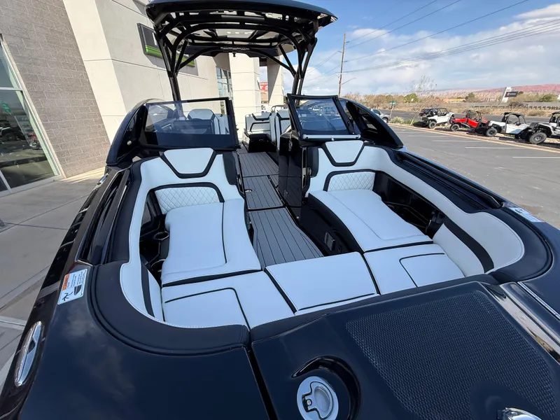 Slide: The Image of Yamaha 275SD 2025 - 116