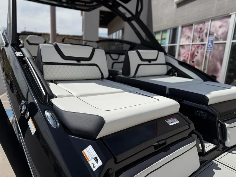 Slide: The Image of 2025 Yamaha Boats 275 SD interior with luxurious seating and modern design. - 28