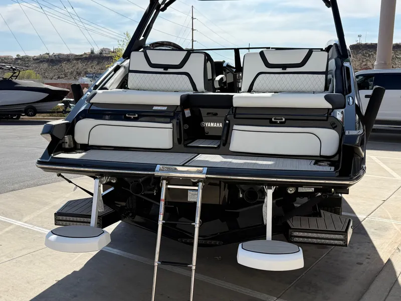 Slide: The Image of Yamaha 275SD 2025 - 62