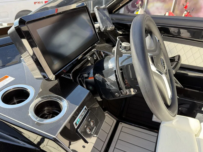 Slide: The Image of Yamaha 275SD 2025 - 78